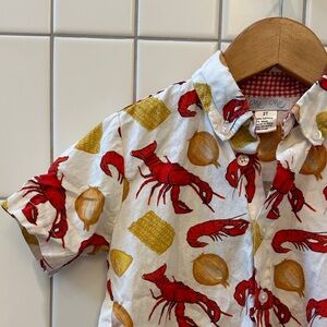 100% cotton toddler crawfish boil button down size 2T, GUC